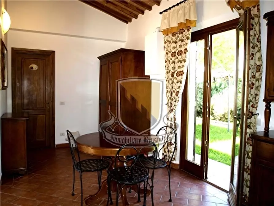 Immagine 24 di Rustico / casale in vendita  a Monteroni D'arbia