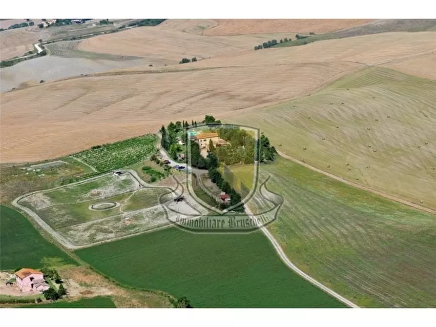 Immagine 32 di Rustico / casale in vendita  a Monteroni D'arbia