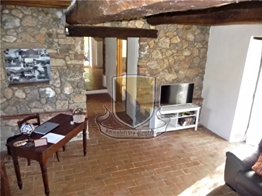 Immagine 26 di Rustico / casale in vendita  a Chiusdino