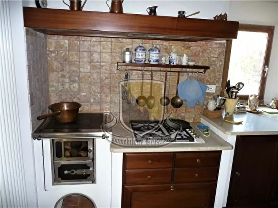 Immagine 32 di Rustico / casale in vendita  a Chiusdino