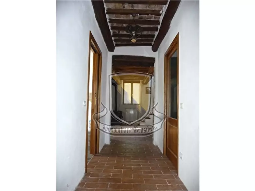 Immagine 34 di Rustico / casale in vendita  a Chiusdino