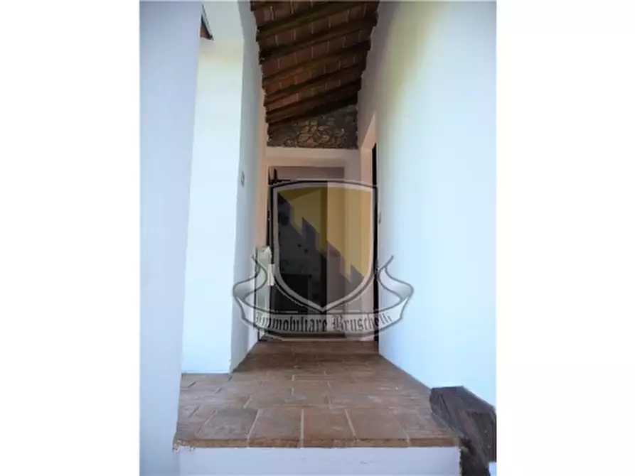 Immagine 38 di Rustico / casale in vendita  a Chiusdino