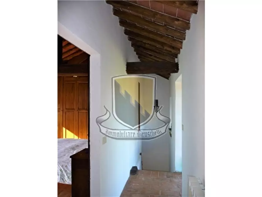 Immagine 40 di Rustico / casale in vendita  a Chiusdino