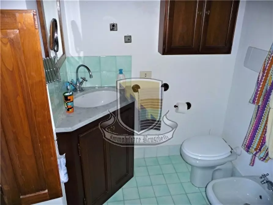 Immagine 48 di Rustico / casale in vendita  a Chiusdino