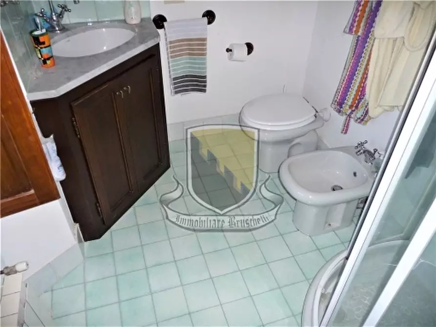 Immagine 49 di Rustico / casale in vendita  a Chiusdino