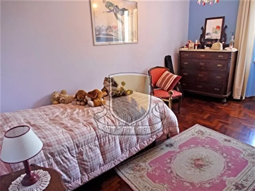 Immagine 19 di Rustico / casale in vendita  a Siena