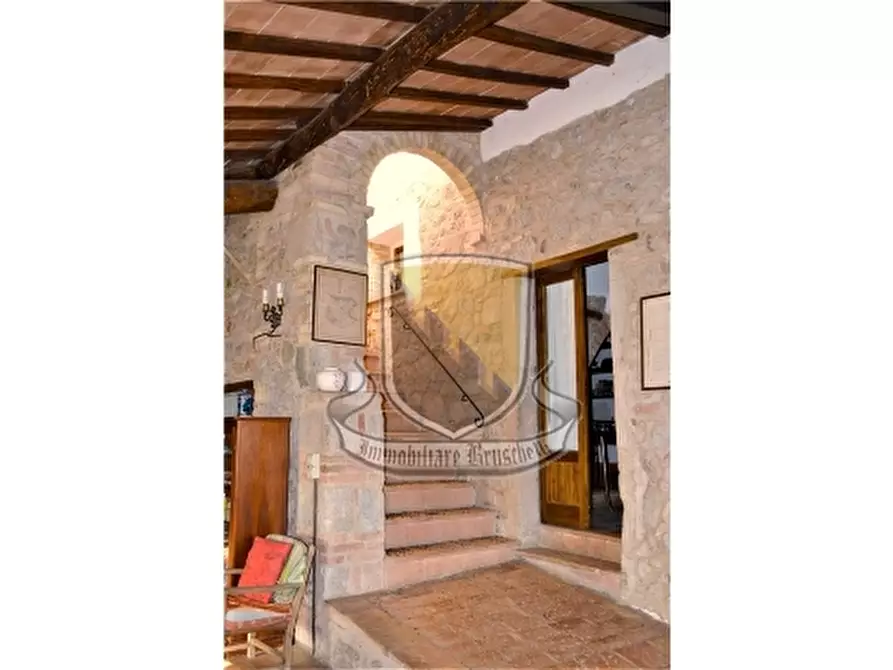 Immagine 10 di Rustico / casale in vendita  a Casole D'elsa