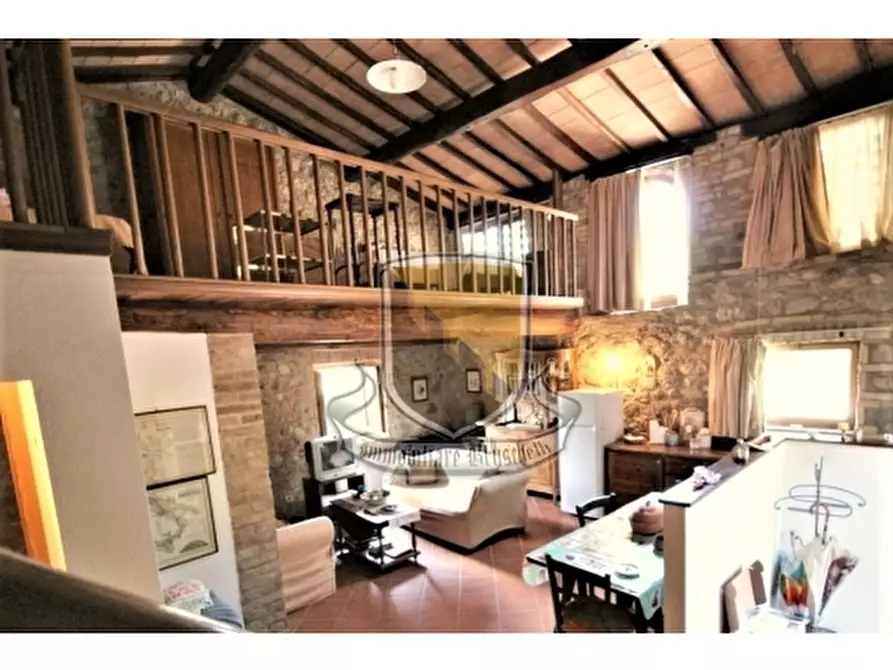 Immagine 14 di Rustico / casale in vendita  a Casole D'elsa