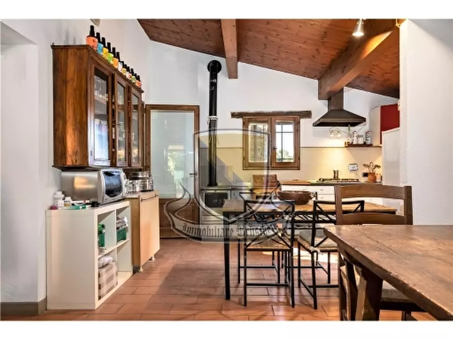 Immagine 7 di Rustico / casale in vendita  a Monteriggioni