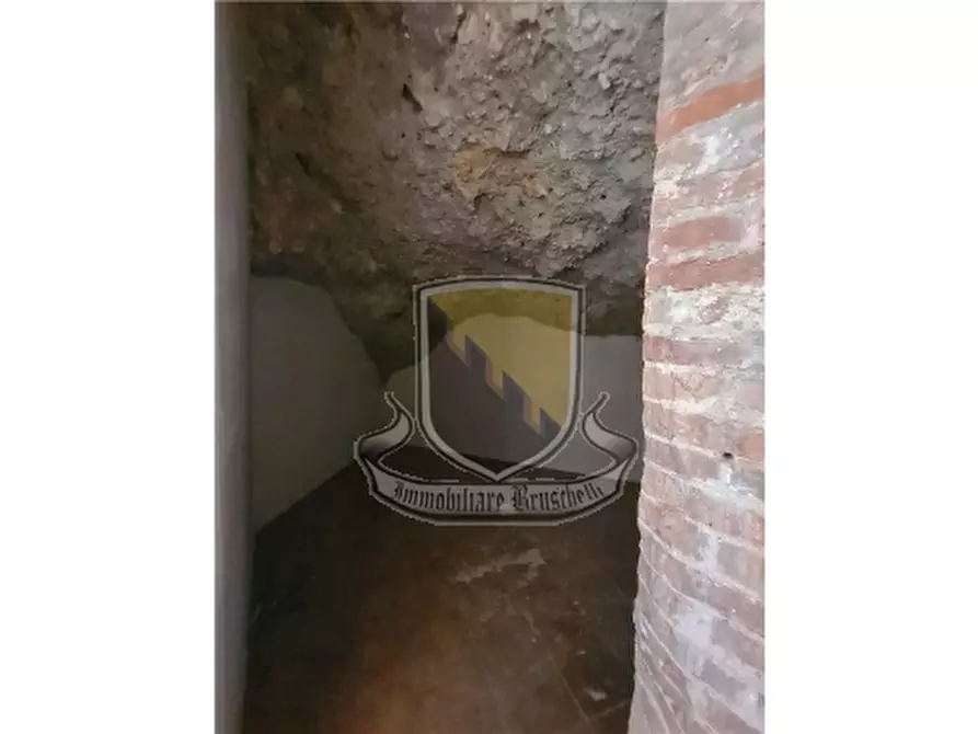 Immagine 8 di Rustico / casale in vendita  a Sovicille