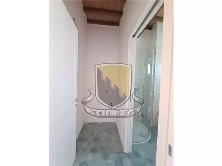 Immagine 9 di Rustico / casale in vendita  a Sovicille