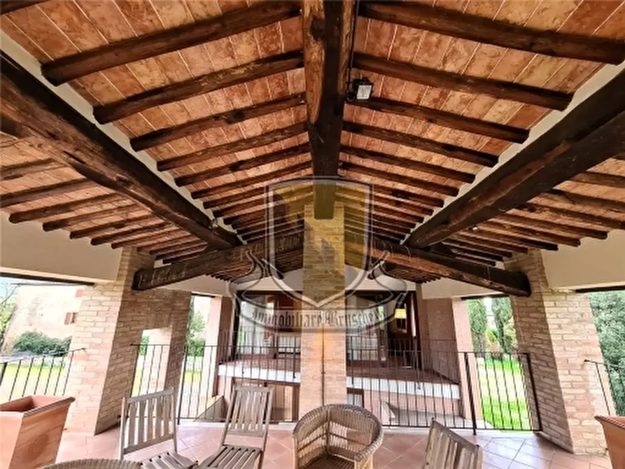 Immagine 22 di Rustico / casale in vendita  a Siena