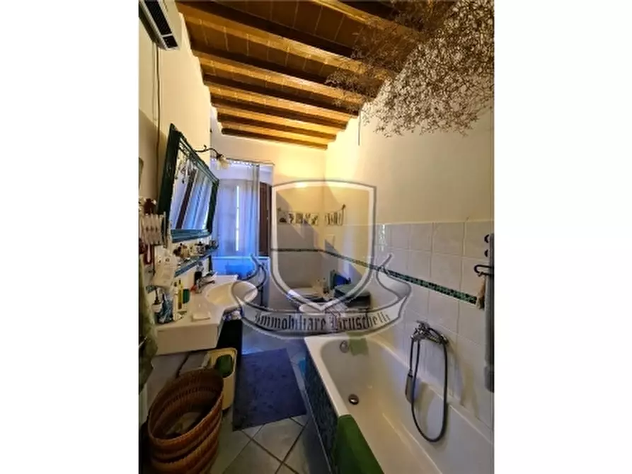 Immagine 29 di Rustico / casale in vendita  a Sovicille