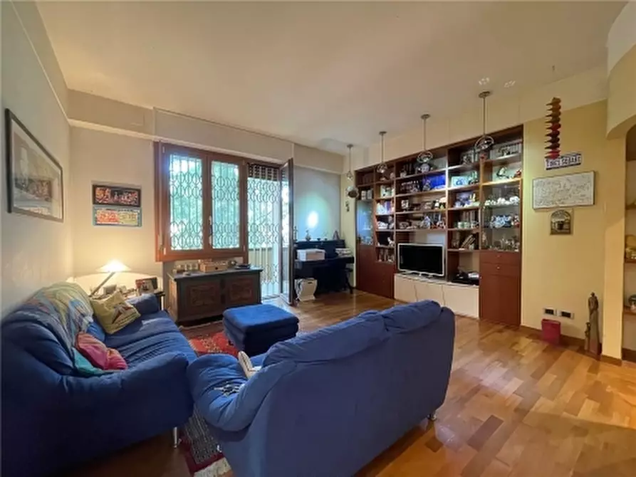 Immagine 3 di Appartamento in vendita  a Firenze