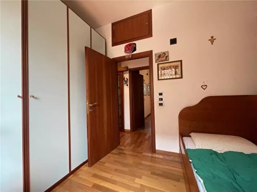 Immagine 16 di Appartamento in vendita  a Firenze