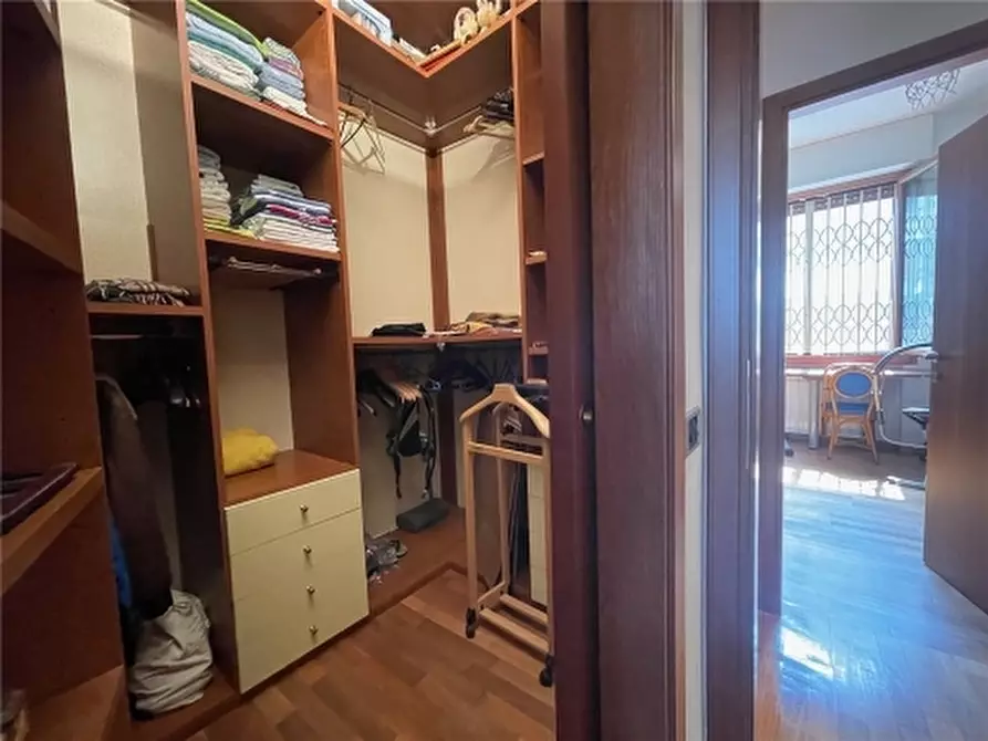 Immagine 24 di Appartamento in vendita  a Firenze