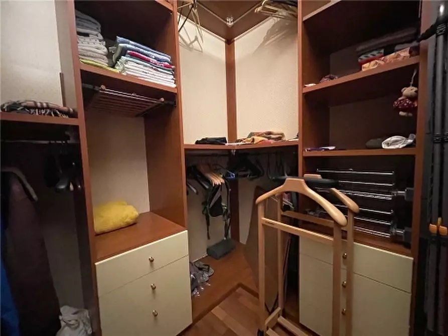 Immagine 25 di Appartamento in vendita  a Firenze