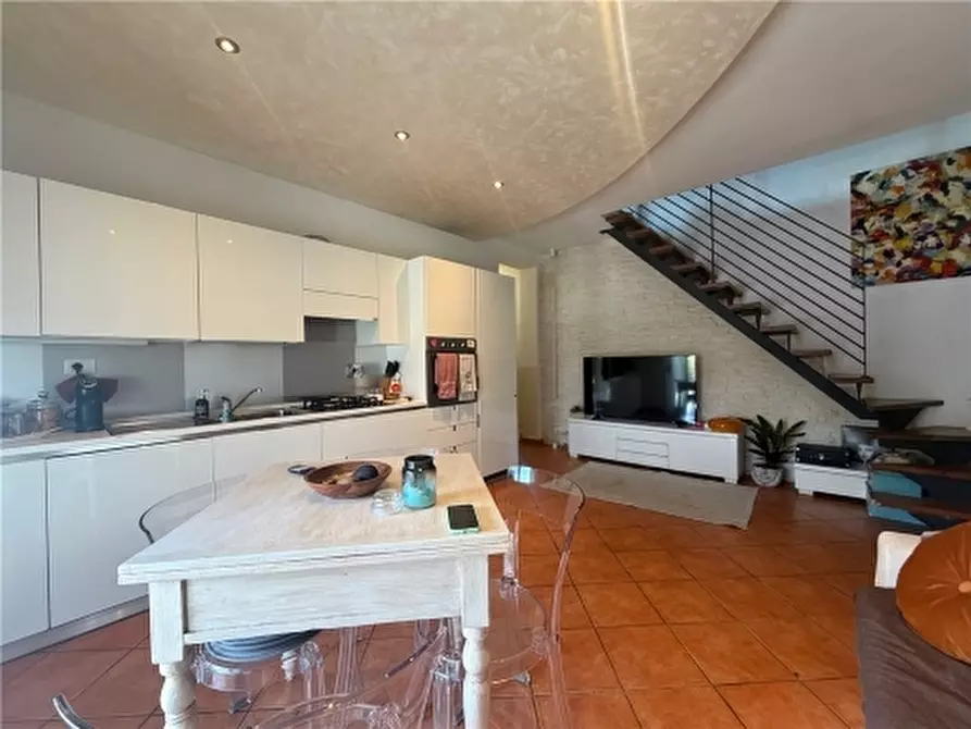 Immagine 1 di Appartamento in vendita  a Firenze