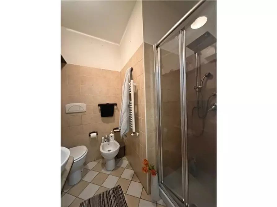 Immagine 26 di Appartamento in vendita  a Firenze