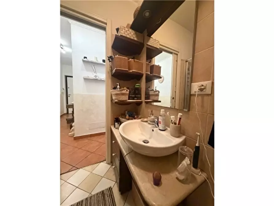 Immagine 28 di Appartamento in vendita  a Firenze