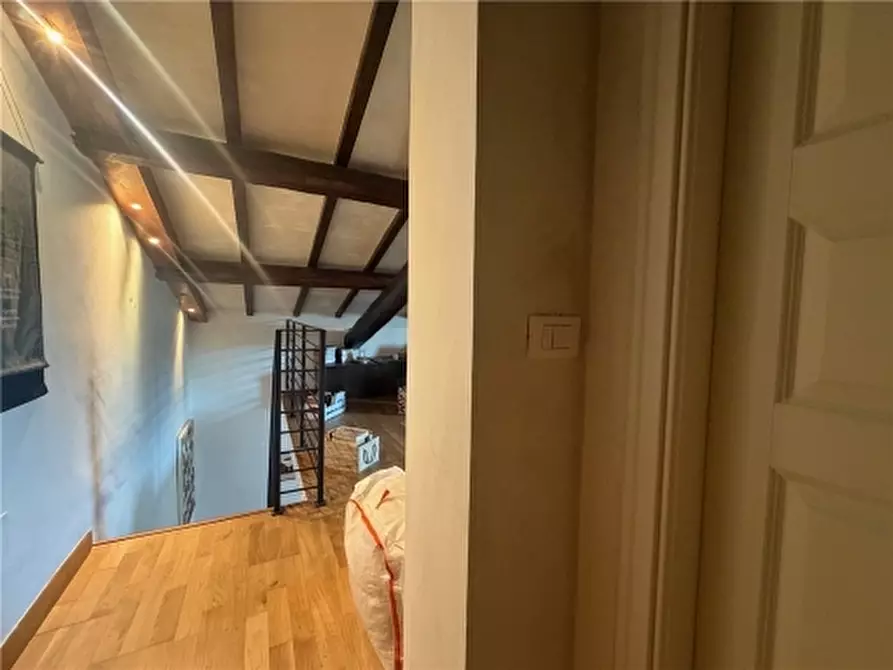 Immagine 30 di Appartamento in vendita  a Firenze