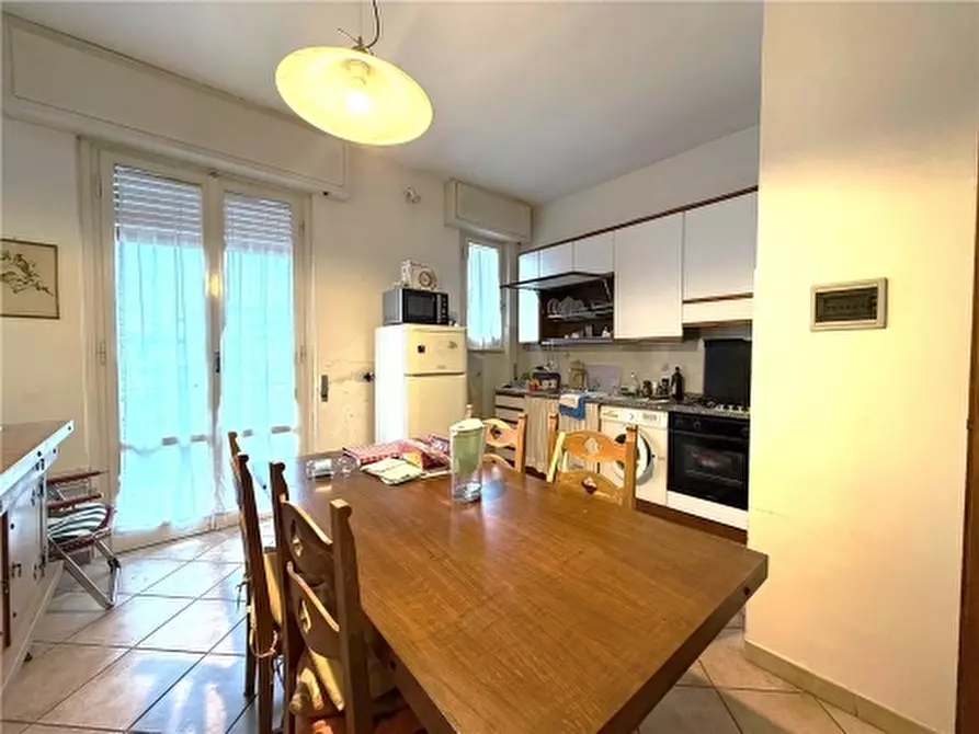 Immagine 4 di Appartamento in vendita  a Firenze