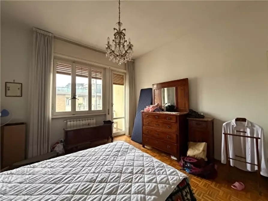 Immagine 10 di Appartamento in vendita  a Firenze