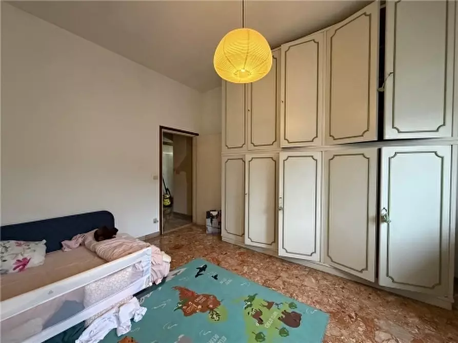 Immagine 15 di Appartamento in vendita  a Firenze