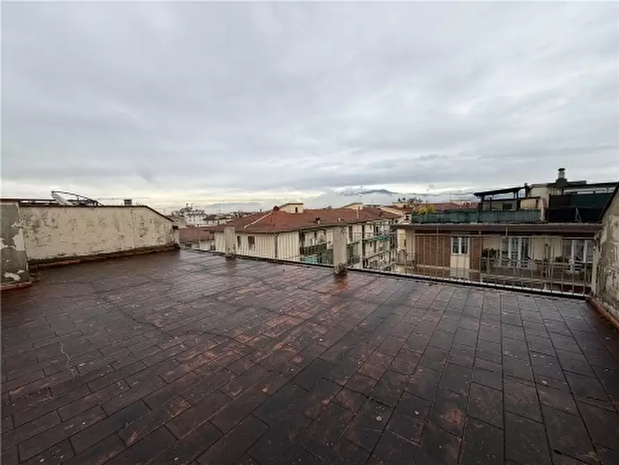 Immagine 24 di Appartamento in vendita  a Firenze