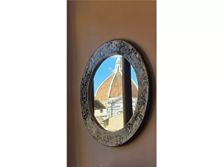 Immagine 3 di Appartamento in vendita  a Firenze