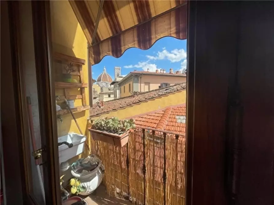 Immagine 10 di Appartamento in vendita  a Firenze