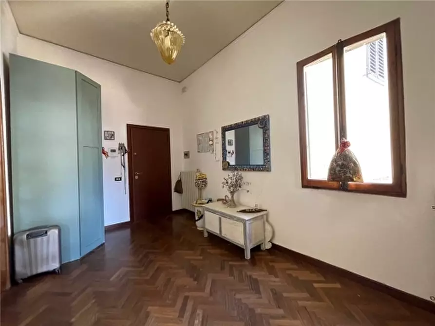 Immagine 19 di Appartamento in vendita  a Firenze