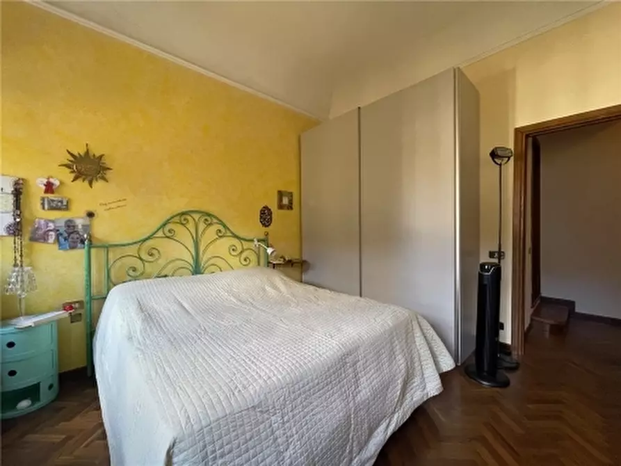 Immagine 22 di Appartamento in vendita  a Firenze