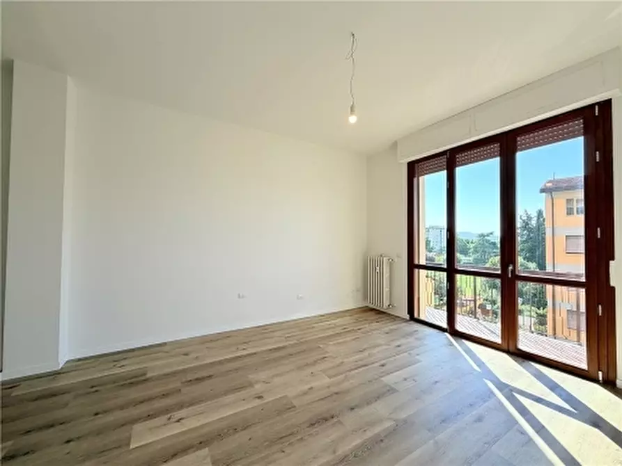 Immagine 3 di Appartamento in vendita  a Scandicci