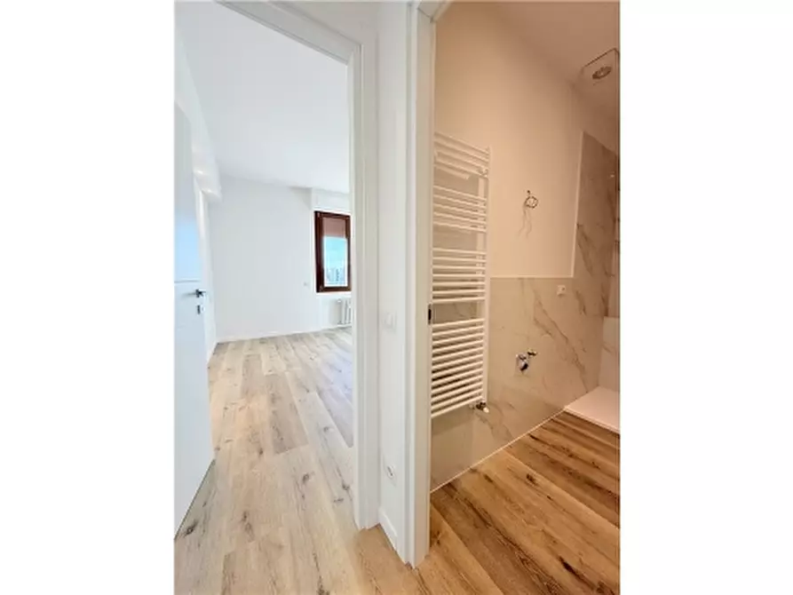 Immagine 9 di Appartamento in vendita  a Scandicci