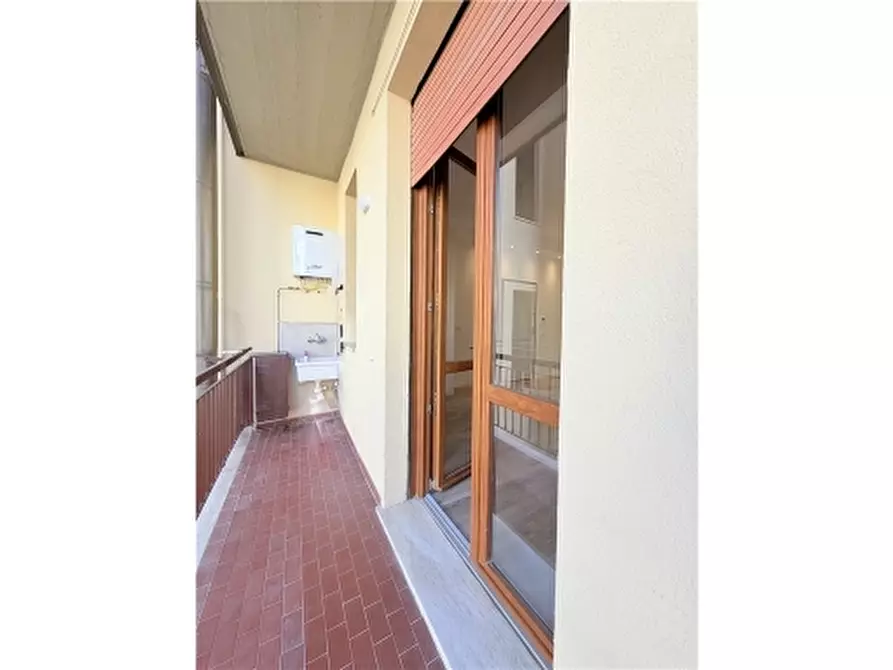 Immagine 8 di Appartamento in vendita  a Scandicci
