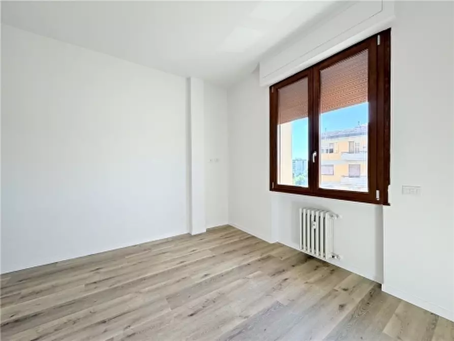 Immagine 16 di Appartamento in vendita  a Scandicci