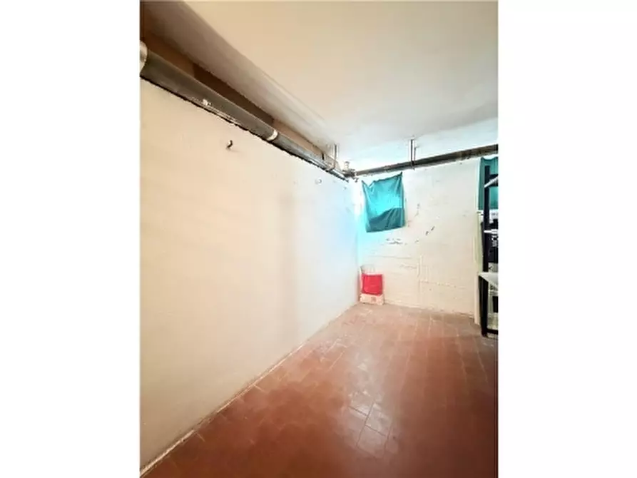 Immagine 28 di Appartamento in vendita  a Scandicci