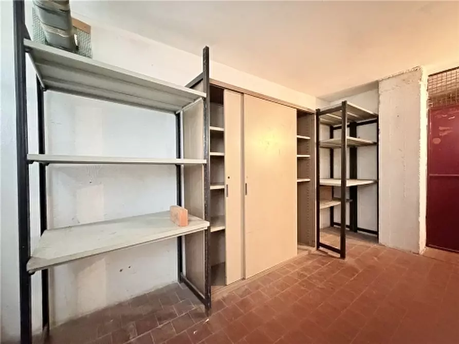 Immagine 30 di Appartamento in vendita  a Scandicci
