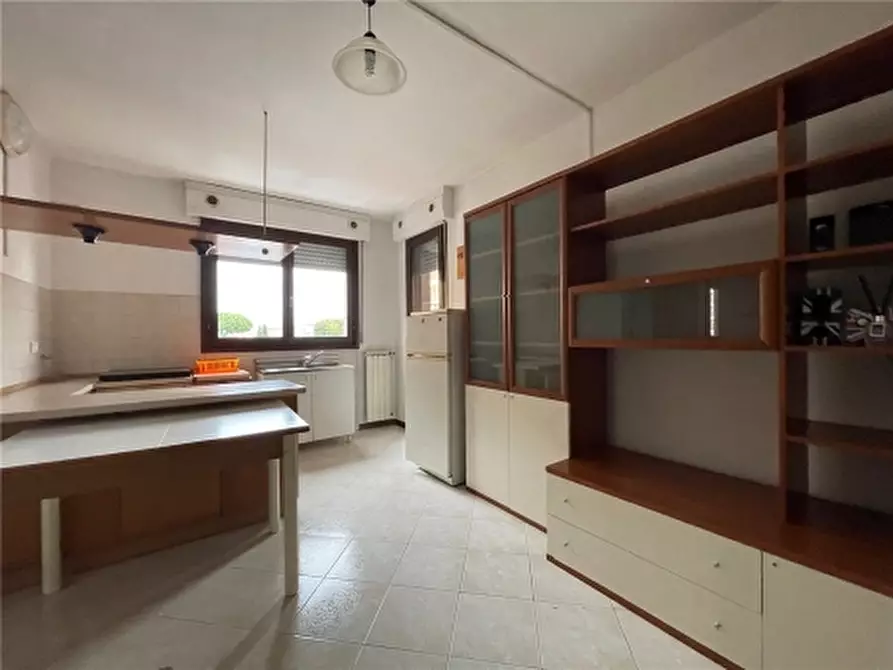 Immagine 6 di Appartamento in vendita  a Firenze