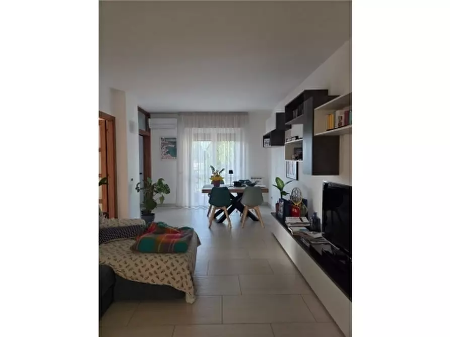 Immagine 1 di Appartamento in vendita  a Scandicci