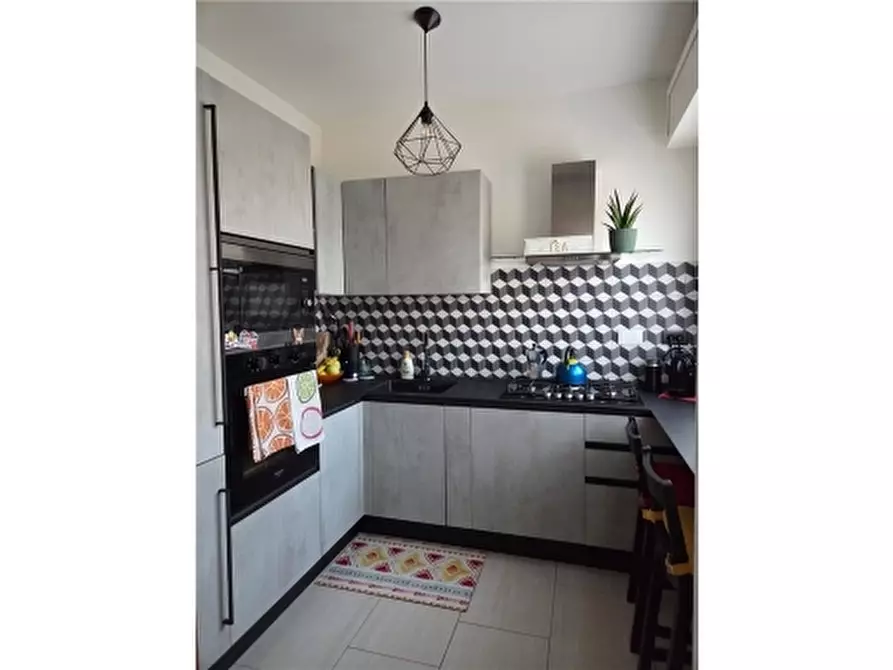 Immagine 5 di Appartamento in vendita  a Scandicci