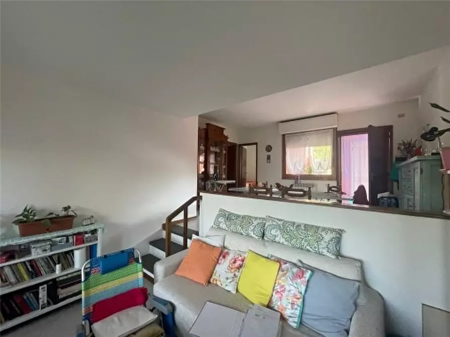 Immagine 4 di Appartamento in vendita  a Firenze