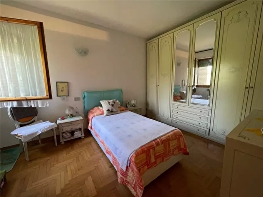 Immagine 19 di Appartamento in vendita  a Firenze