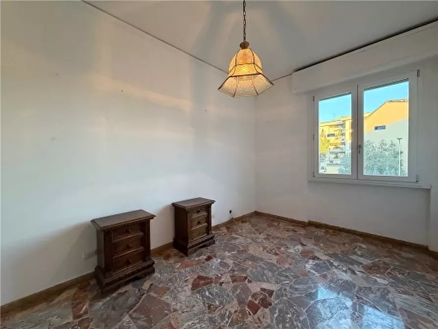 Immagine 28 di Appartamento in vendita  a Firenze