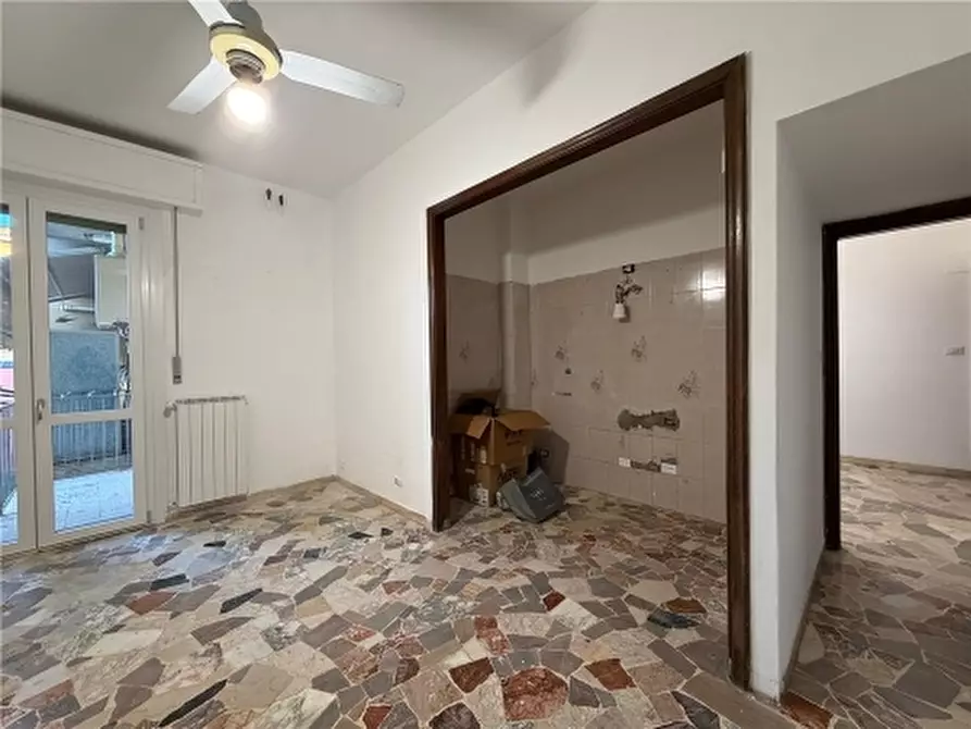 Immagine 32 di Appartamento in vendita  a Firenze