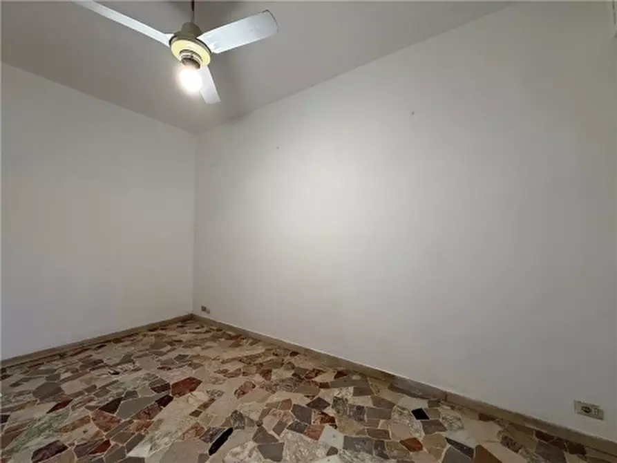 Immagine 34 di Appartamento in vendita  a Firenze