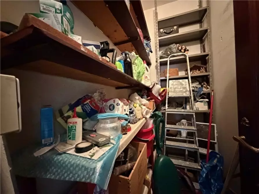 Immagine 38 di Appartamento in vendita  a Firenze