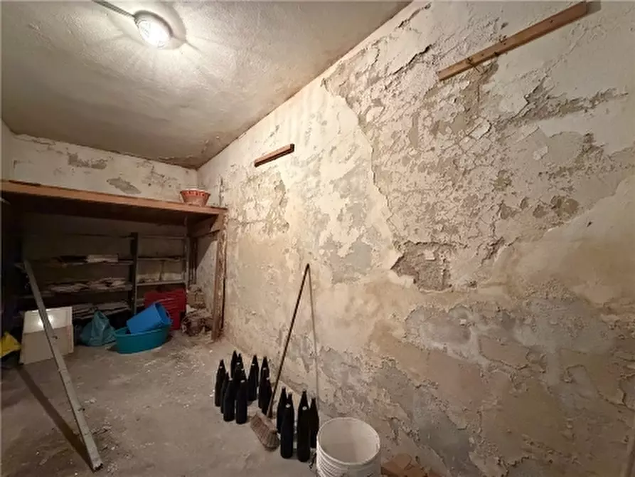 Immagine 39 di Appartamento in vendita  a Firenze