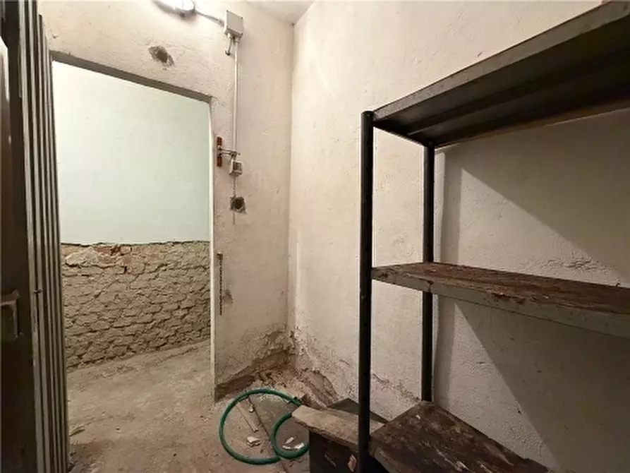 Immagine 41 di Appartamento in vendita  a Firenze